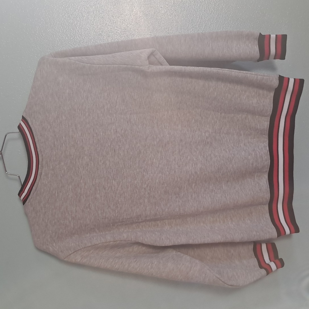 Sanrio Hello Kitty sweatshirt medium gray - Picture 5 of 5